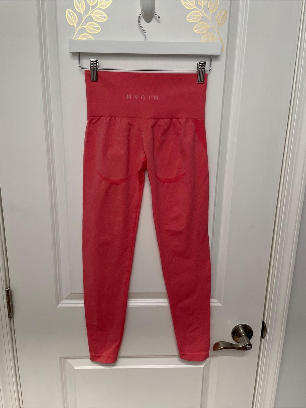 Bundle NVGTN size S Seamless Ombre High-Waist Leggings — Coral & Hot Pink - Picture 6 of 16